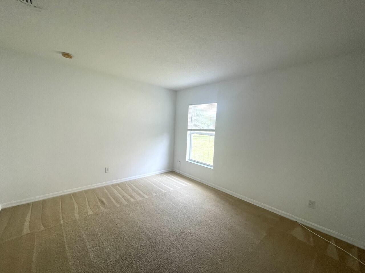 PORT ST LUCIE SECTION 8 - Residential