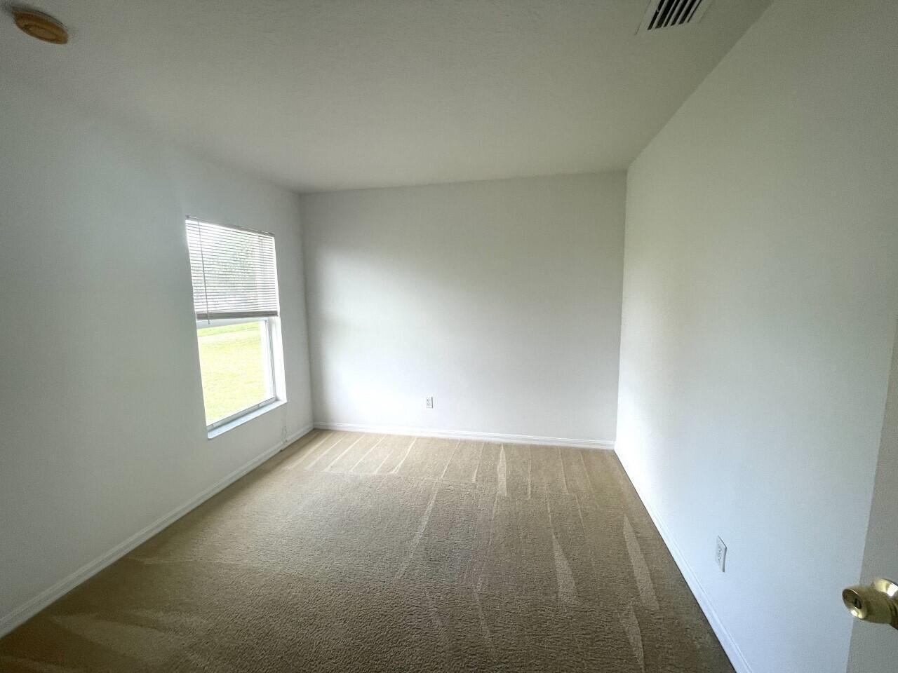 PORT ST LUCIE SECTION 8 - Residential