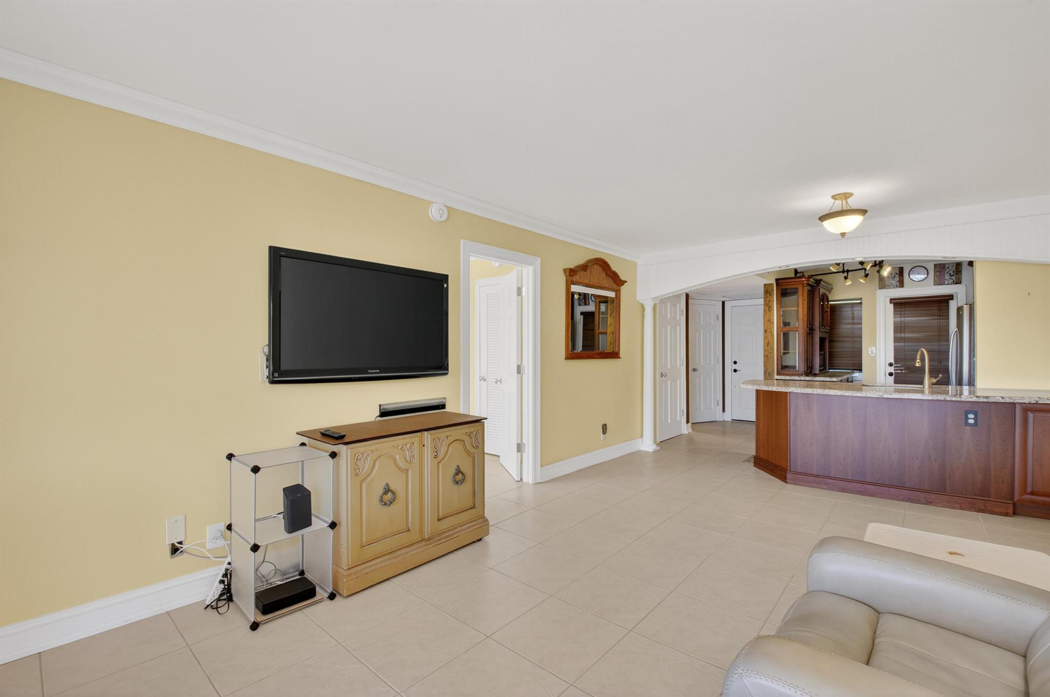 SAN REMO CONDO - Residential