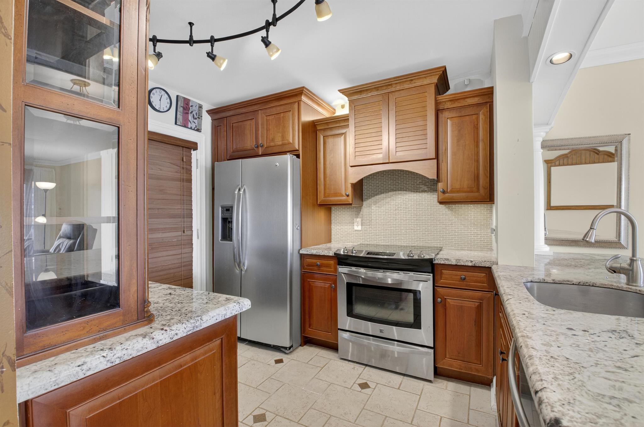SAN REMO CONDO - Residential