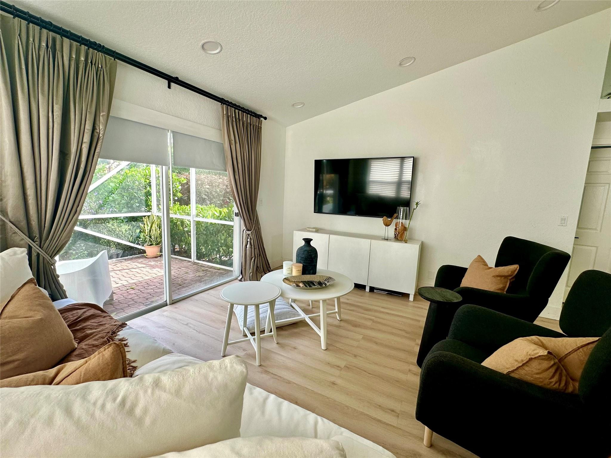 PANACHE AT BOCA POINTE CO - Residential