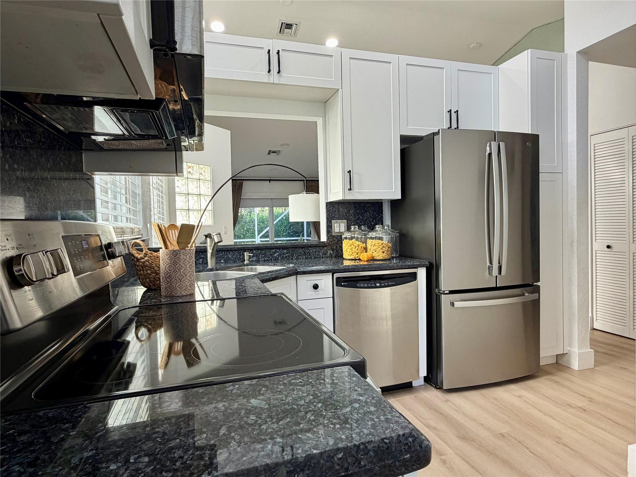 PANACHE AT BOCA POINTE CO - Residential