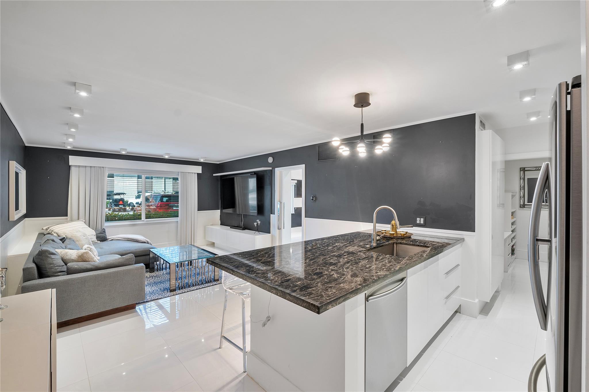 MANOR GROVE II - Residential