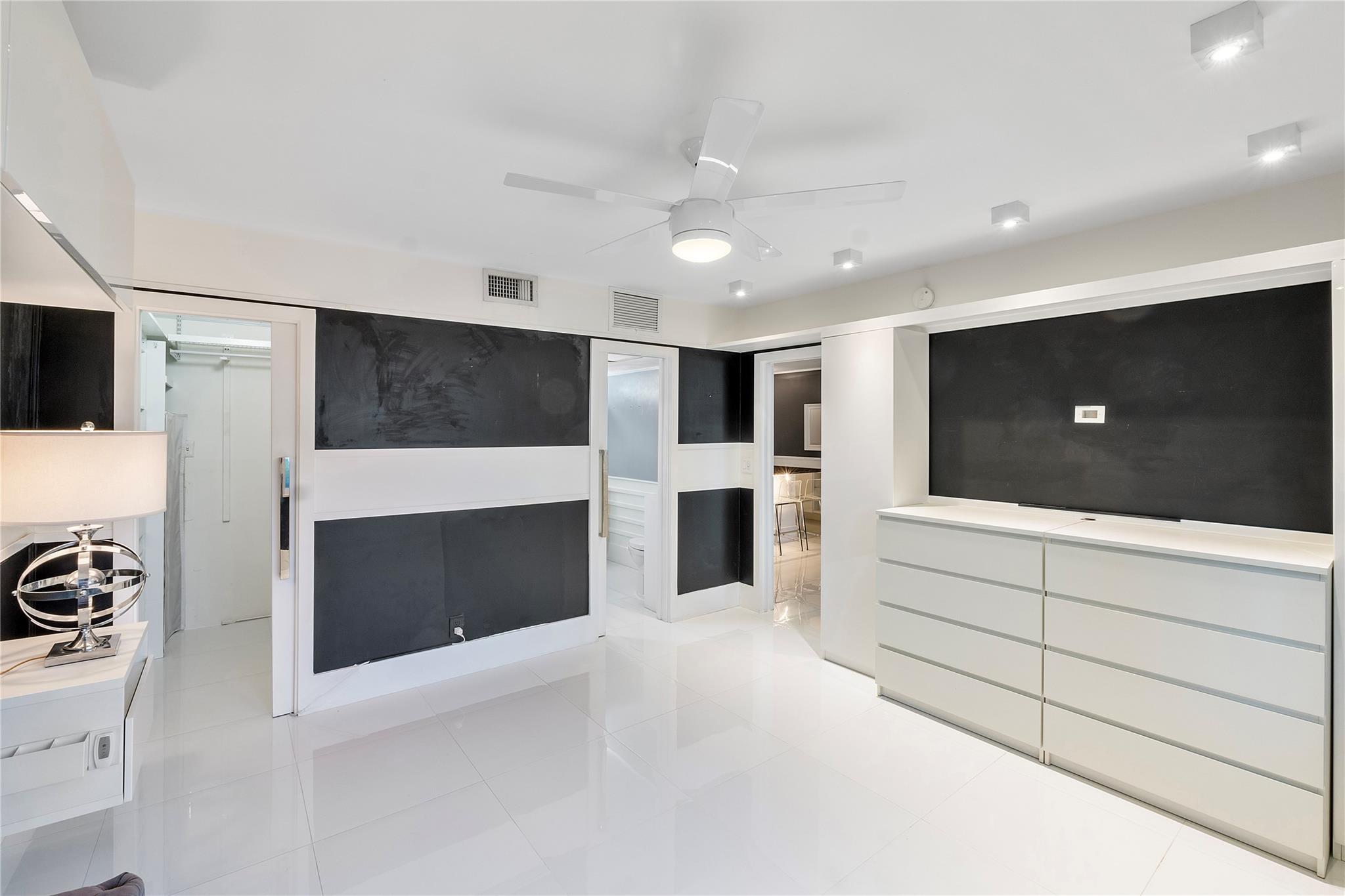 MANOR GROVE II - Residential