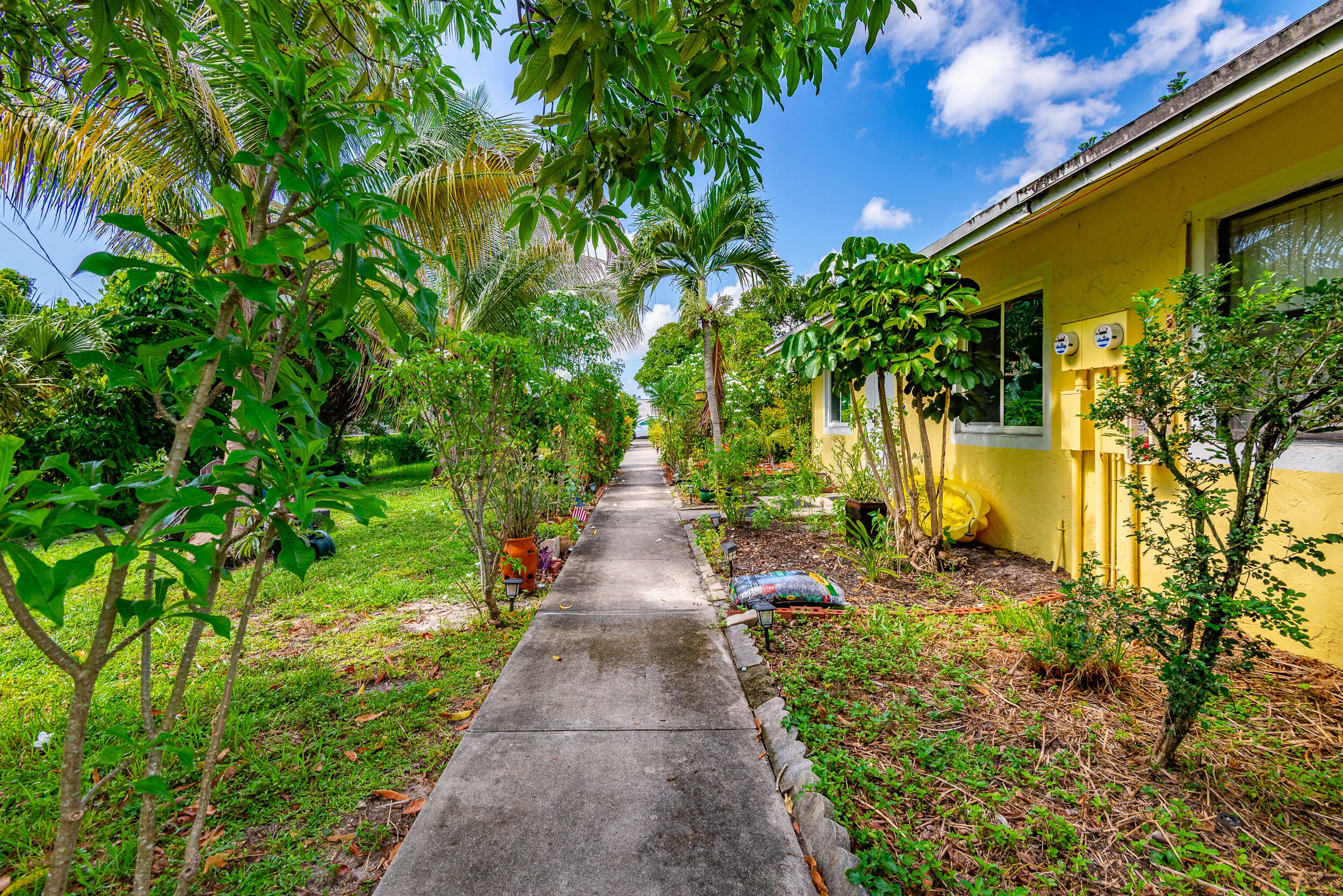 2501 Taylor Street C, Hollywood FL 33020