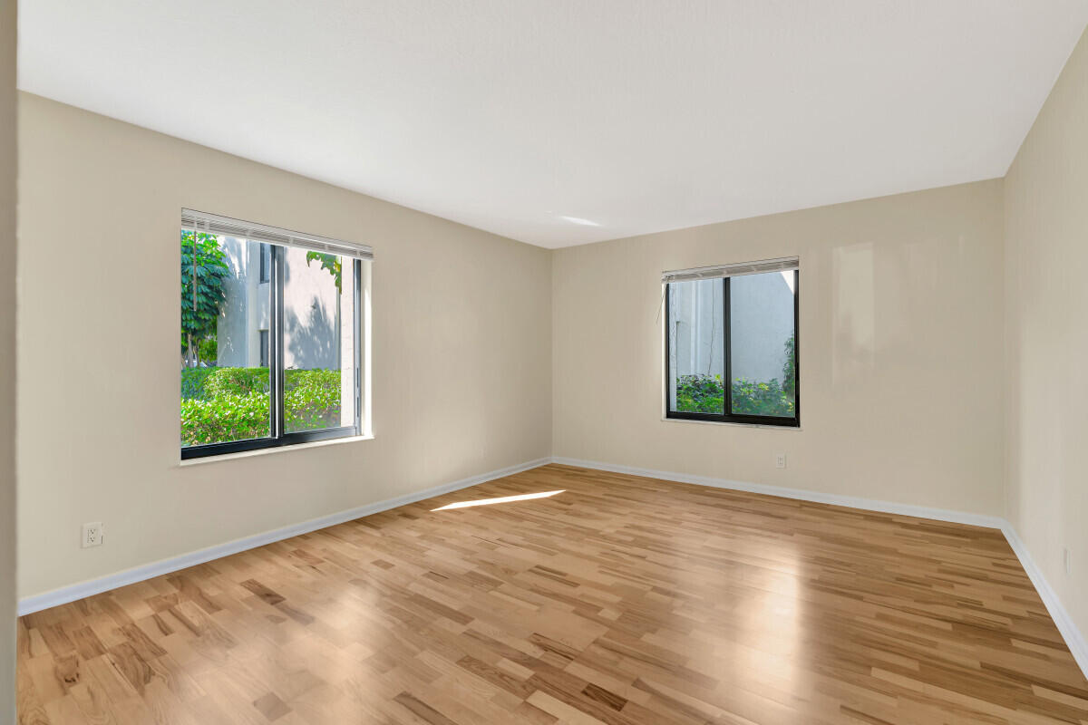 PINES OF JUPITER/TEQUESTA CONDO - Residential