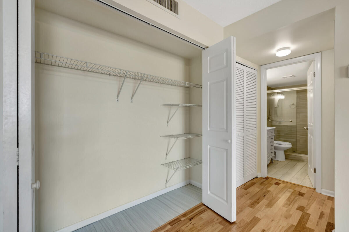 PINES OF JUPITER/TEQUESTA CONDO - Residential