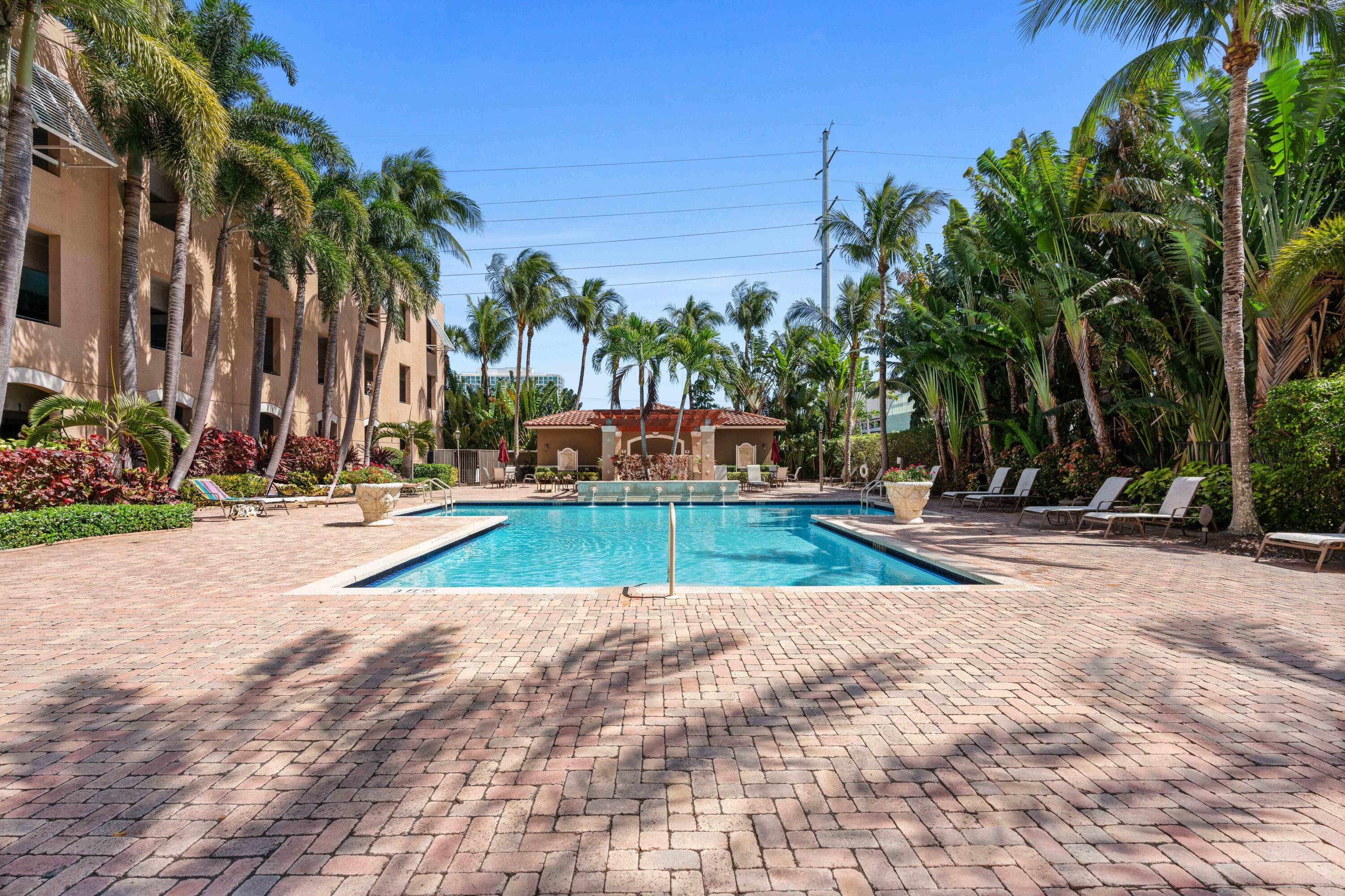 MONTECITO PALM BEACH CONDO - Residential
