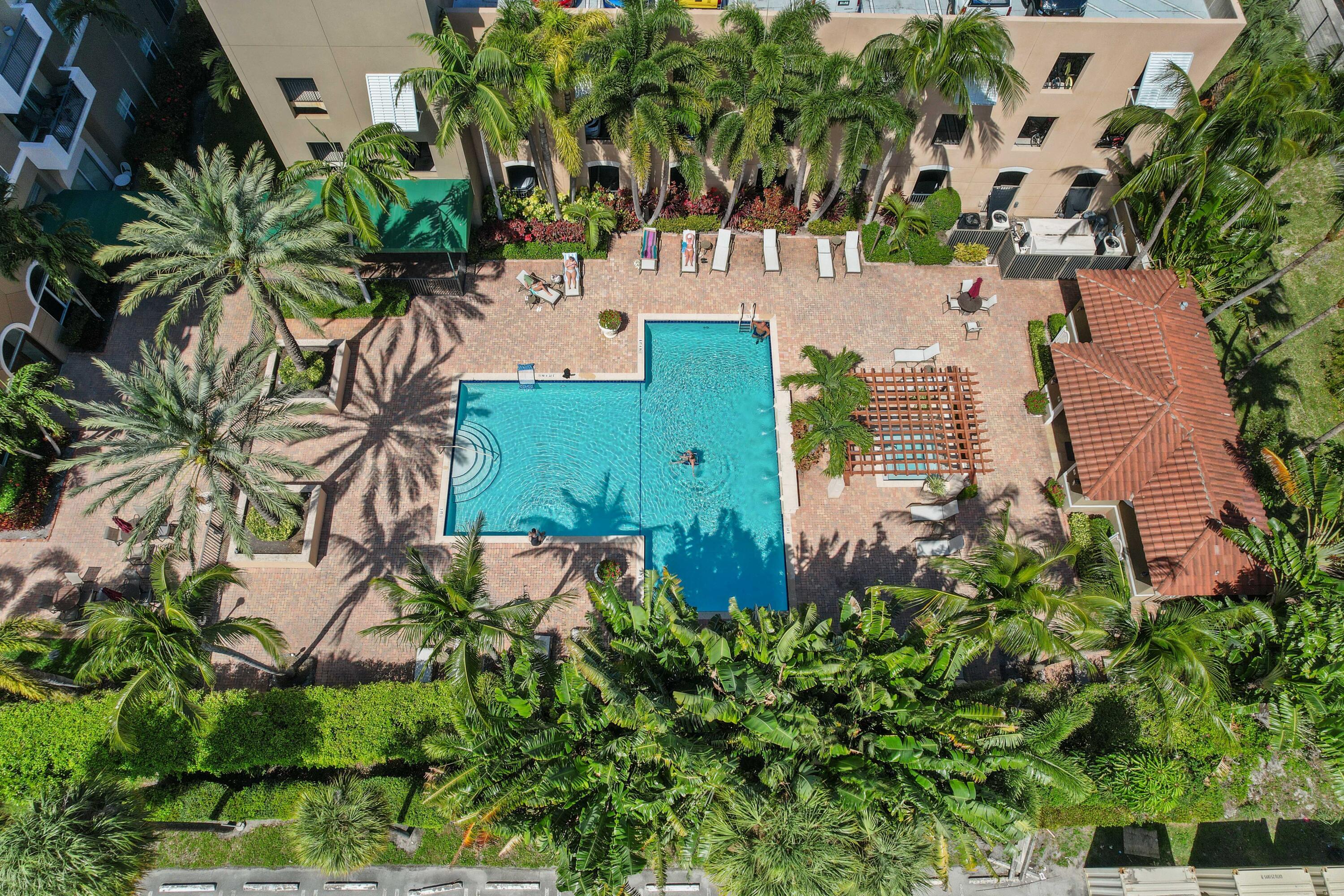 MONTECITO PALM BEACH CONDO - Residential