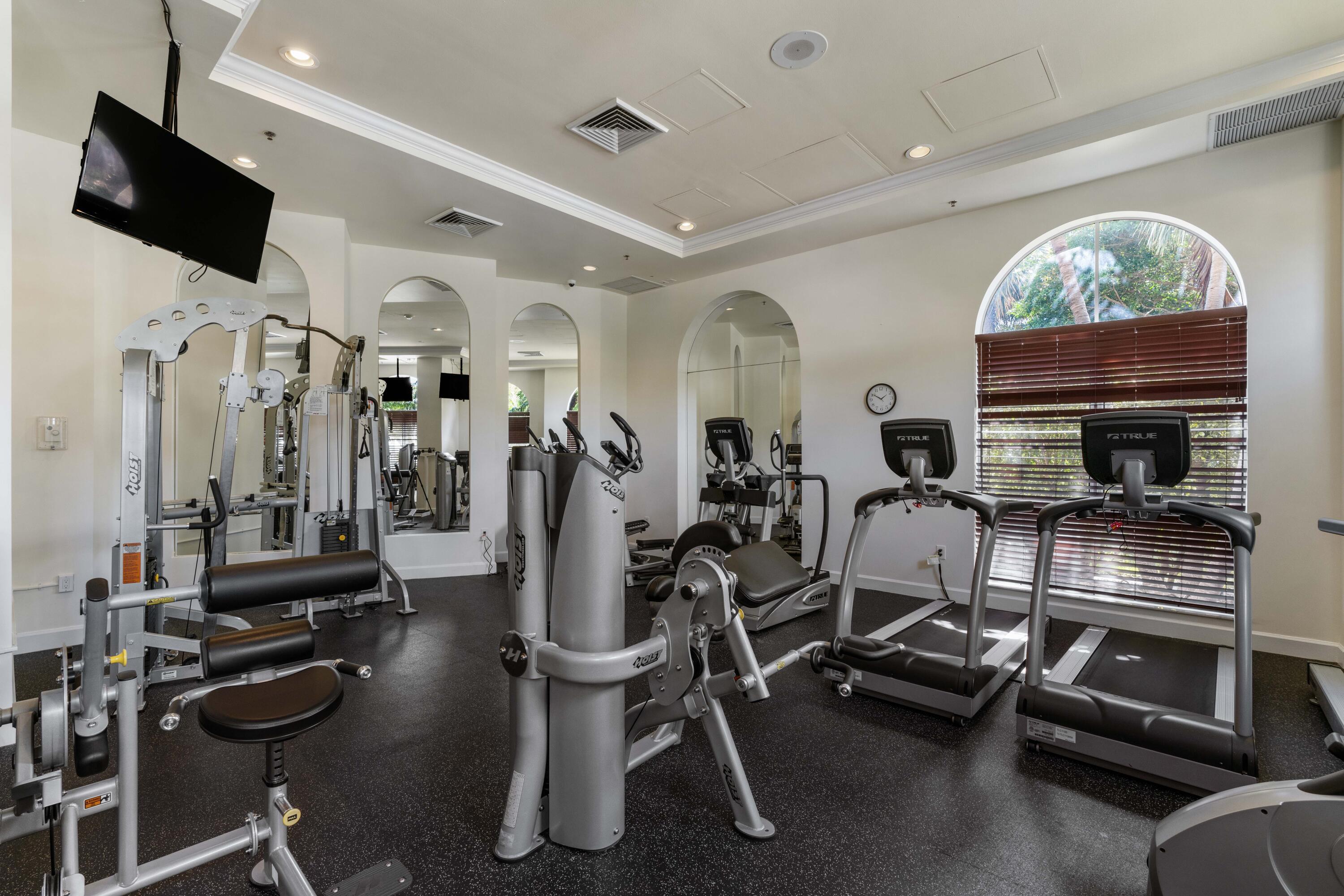 MONTECITO PALM BEACH CONDO - Residential