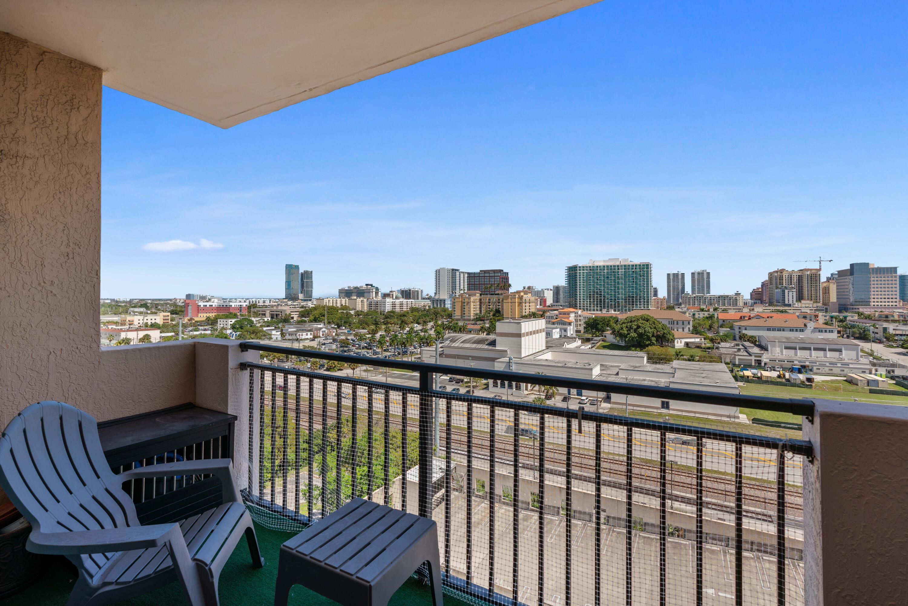 MONTECITO PALM BEACH CONDO - Residential