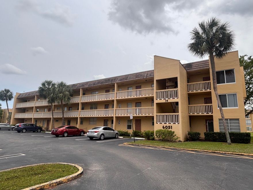 Have a look at this immaculate 2-bedroom, 2-bathroom first floor condo located in a desirable 55+ AGE COMMUNITY.  Has a newly renovated kitchen. Enjoy a perfect relaxing morning or evening unwinding from your private balcony. The unit also includes an oversized closet, offering ample storage space. Amenities Include: Multiple swimming pools, tennis courts, Clubhouse, and fitness center. ONE PERSON MUST BE 55+ OF AGE. No pets allowed. Move-in requires first month, last month, and security deposit, and must purchase renter's insurance prior to move in. MIN. 675 CREDIT SCORE, AND 30K MIN. INCOME.  HOA TAKES 30 DAYS FOR APPROVAL.  ALL SHOWINGS WILL BEGIN 05/22