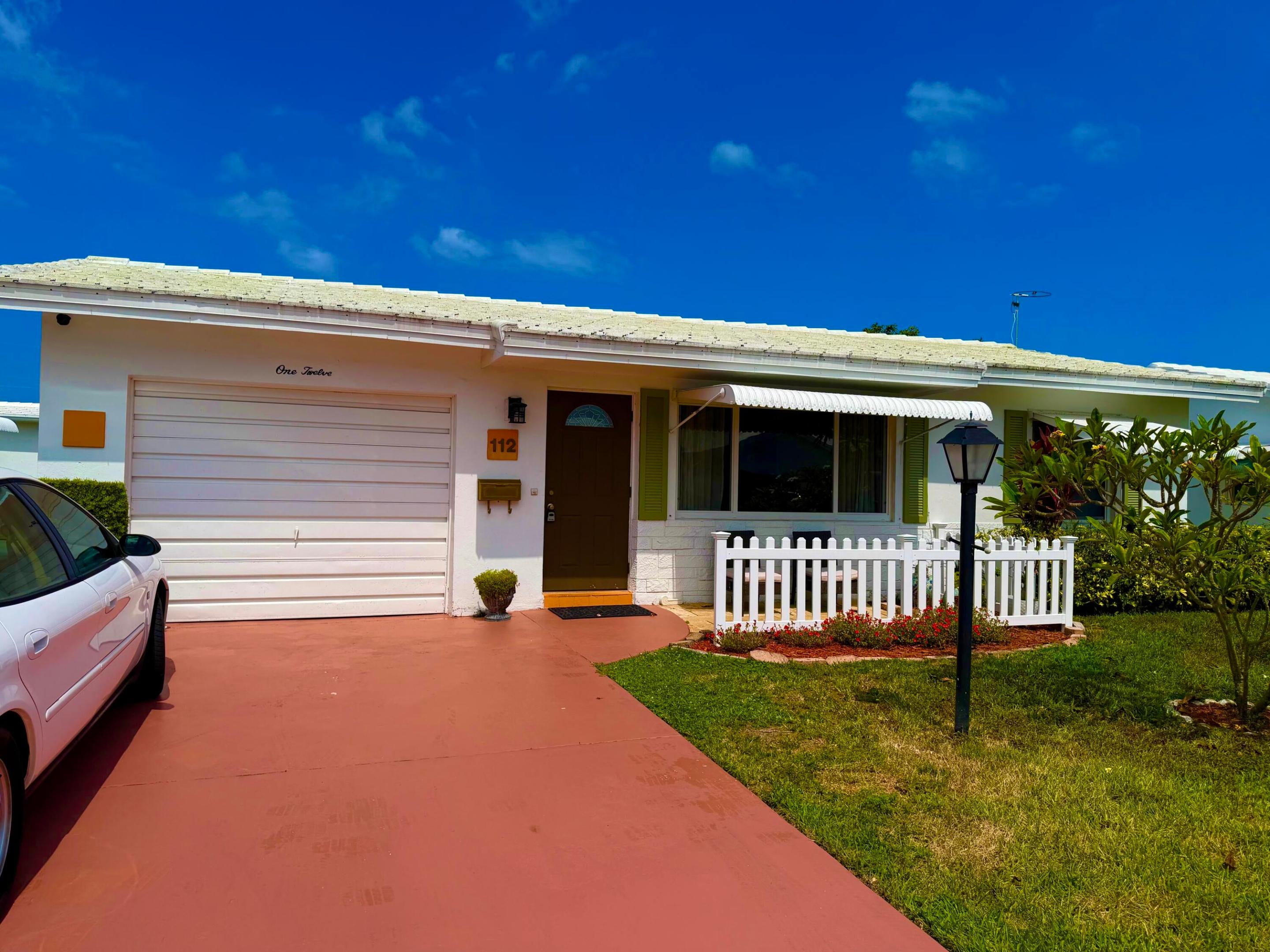 112 SW 9th Street, Boynton Beach FL 33426