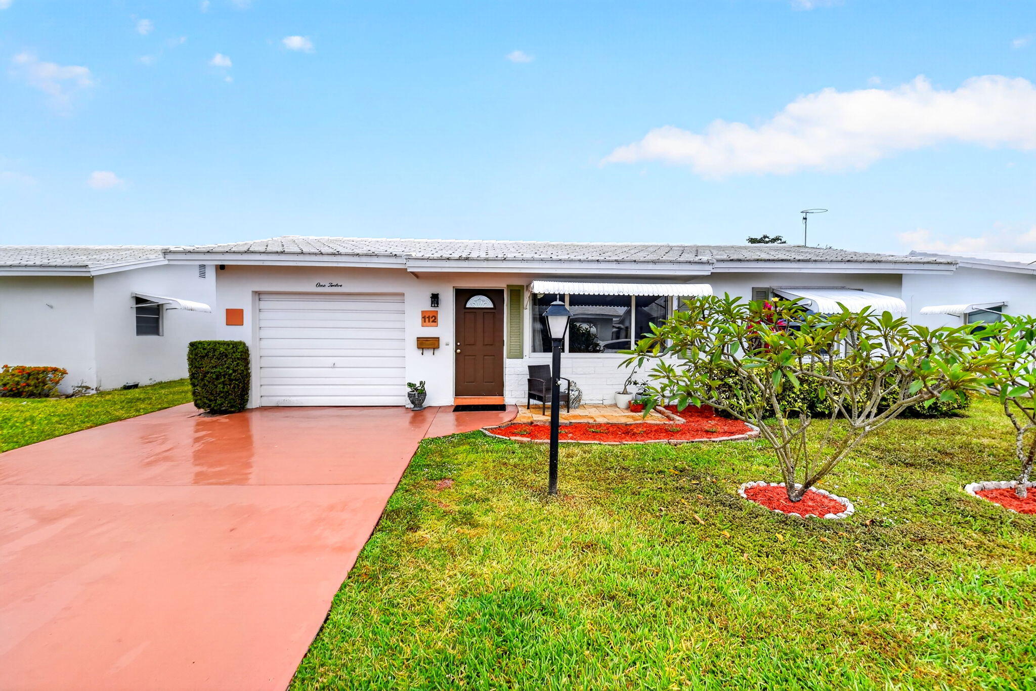 PALM BEACH LEISUREVILLE SEC 2 - Residential