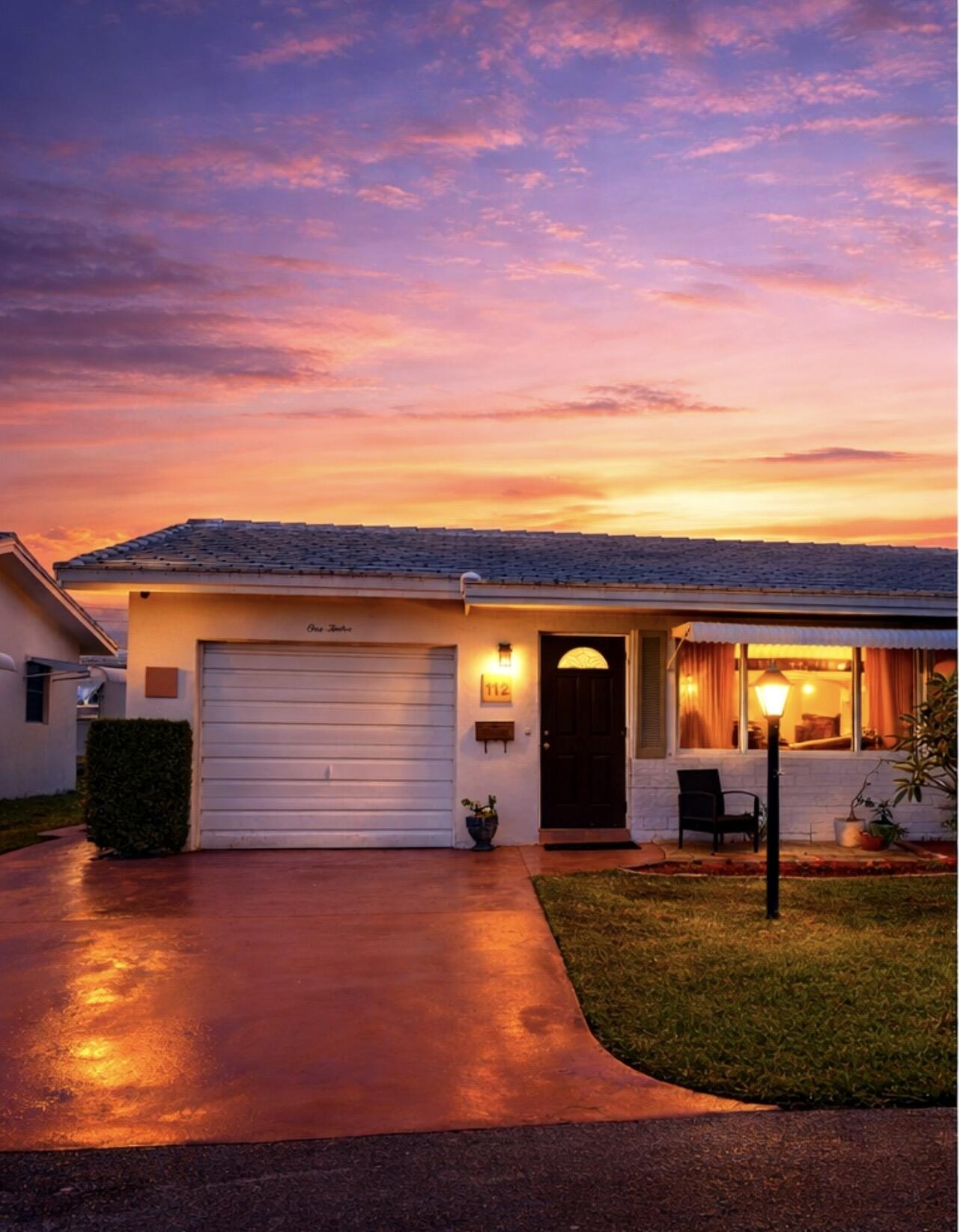 PALM BEACH LEISUREVILLE SEC 2 - Residential