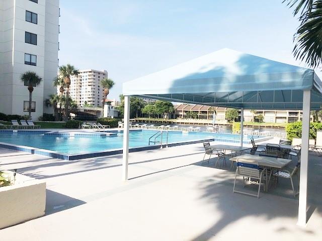 Voyager Condo - Residential