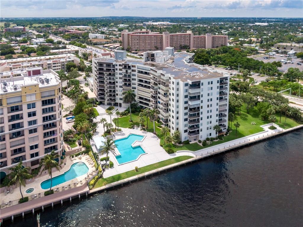 Voyager Condo - Residential