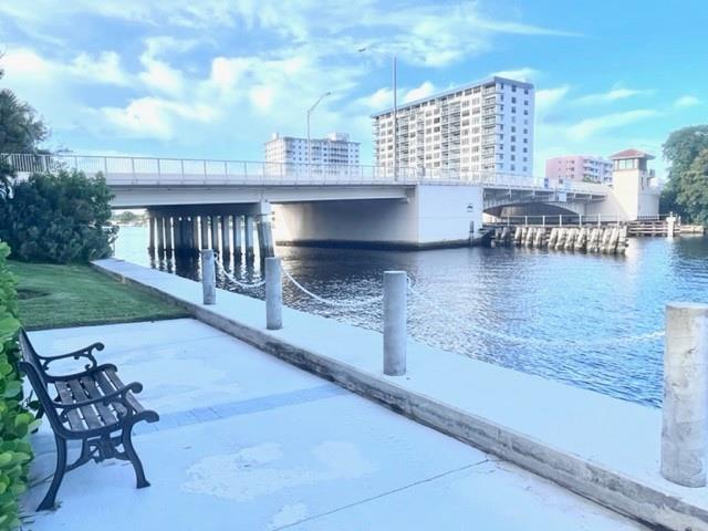 Voyager Condo - Residential