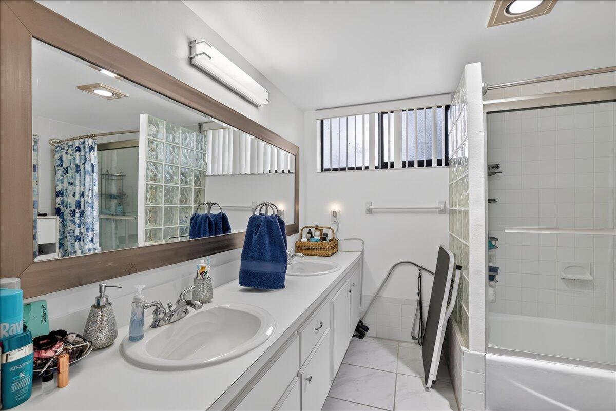 WINDSONG AT BOCA DEL MAR CONDO - Residential