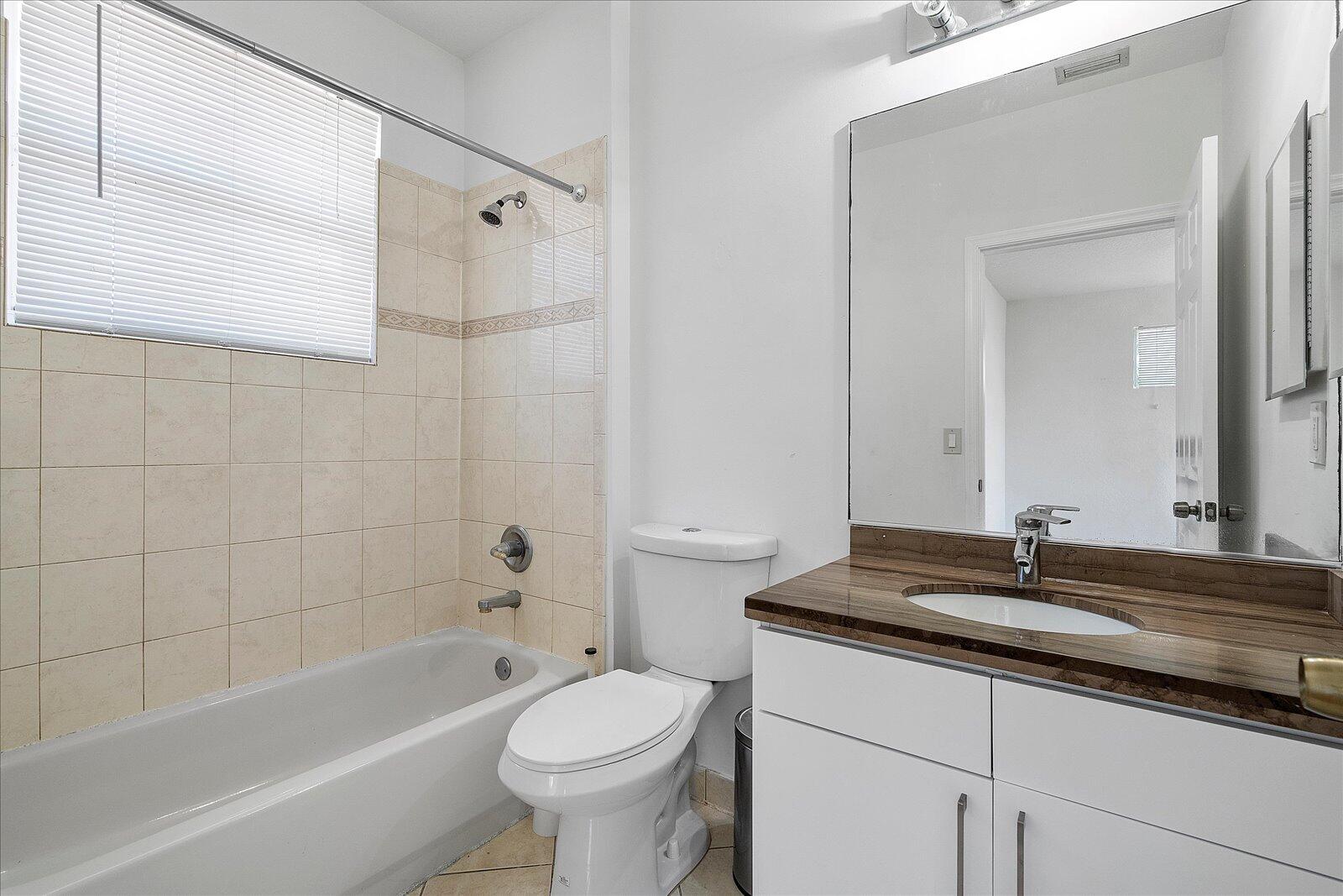 Sector 7-Parcel Q 168-41 - Residential Lease