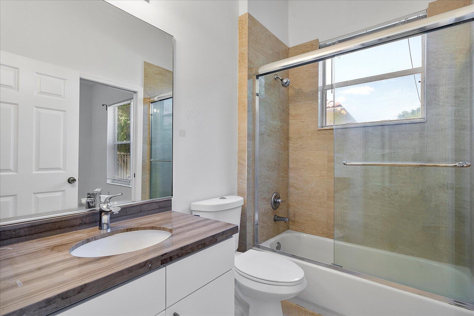 Sector 7-Parcel Q 168-41 - Residential Lease