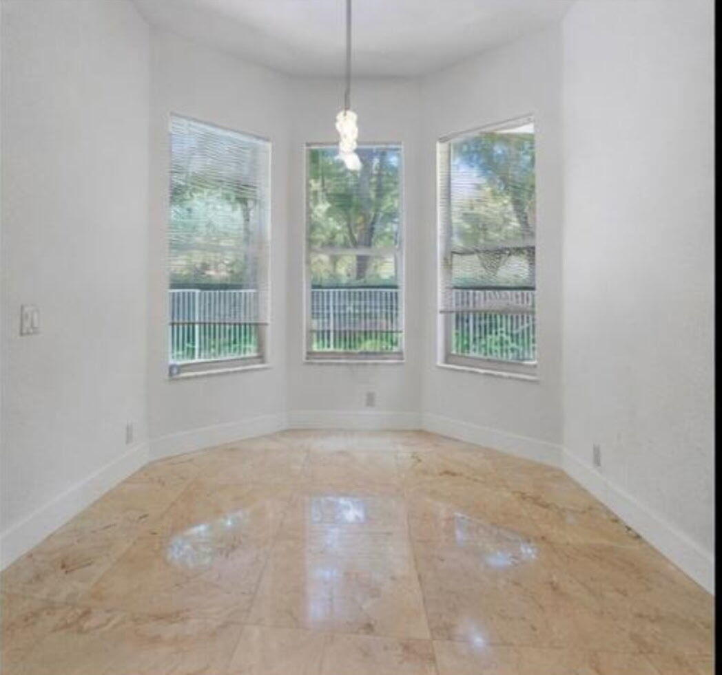 Sector 7-Parcel Q 168-41 - Residential Lease