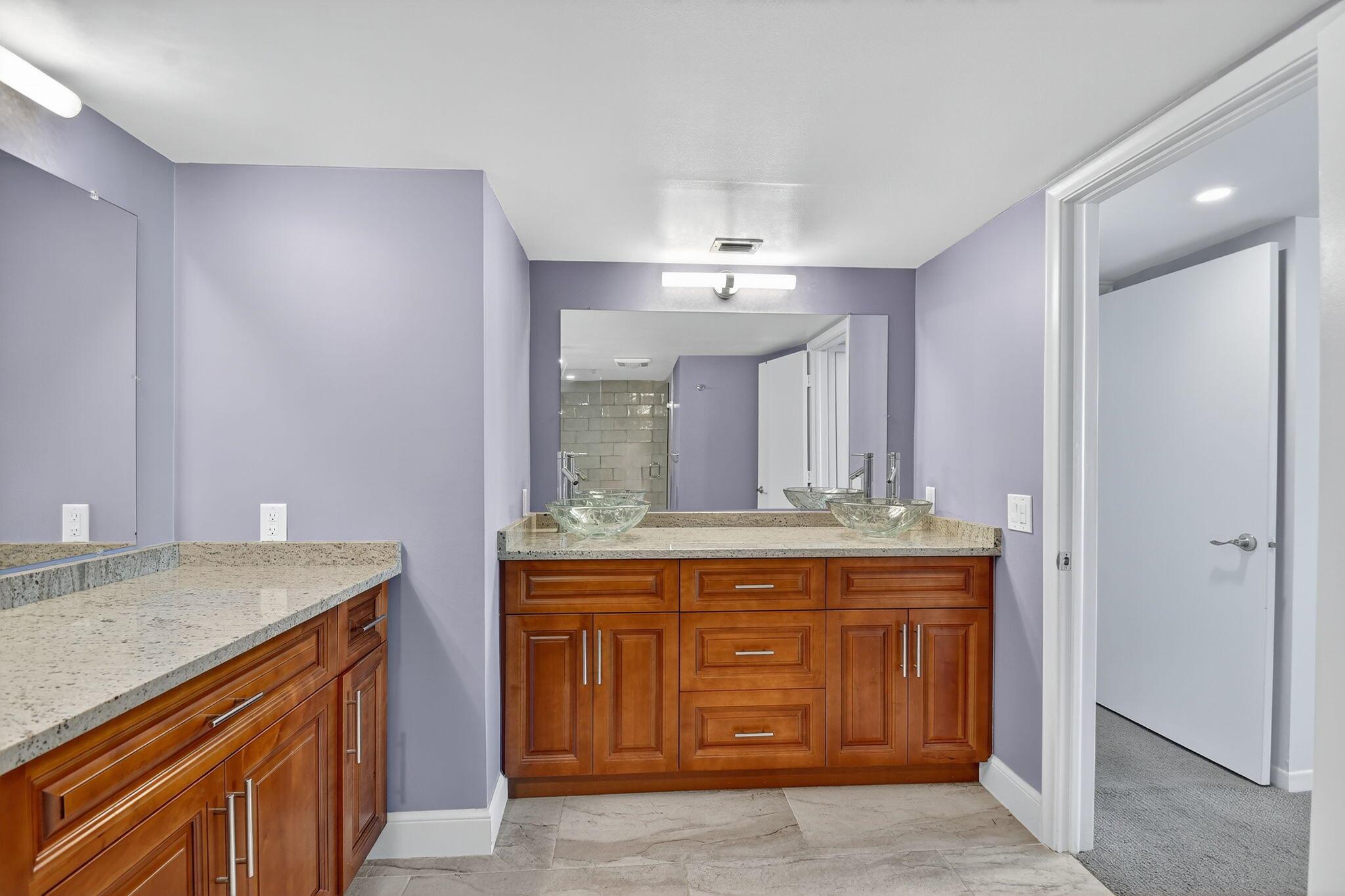 OCEANTREE CONDO - Residential