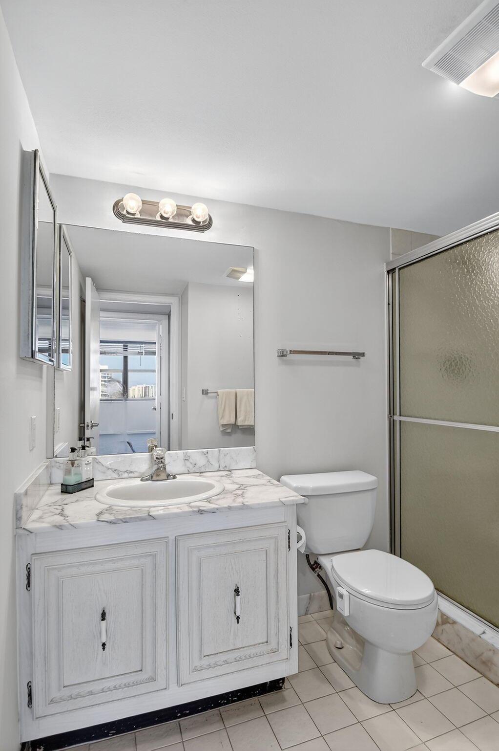 OCEANTREE CONDO - Residential