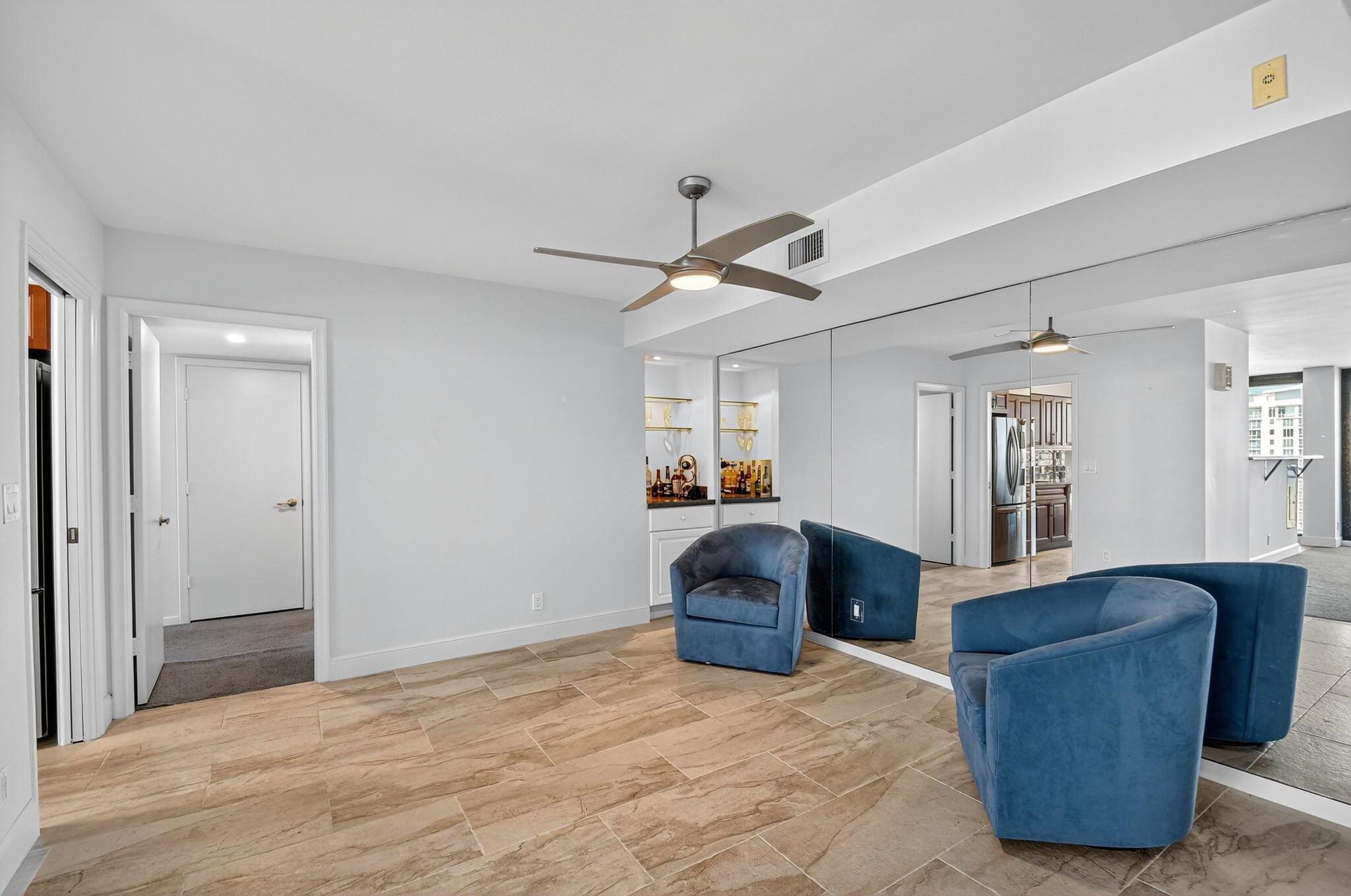 OCEANTREE CONDO - Residential