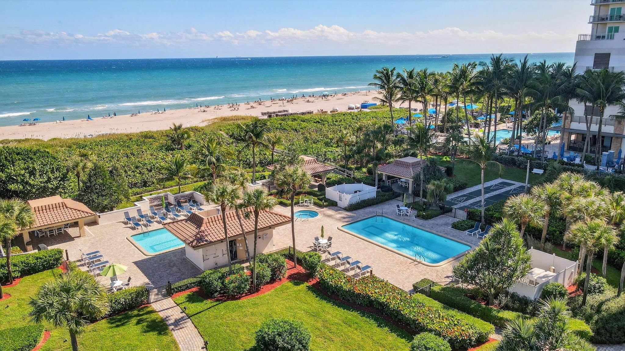 OCEANTREE CONDO - Residential