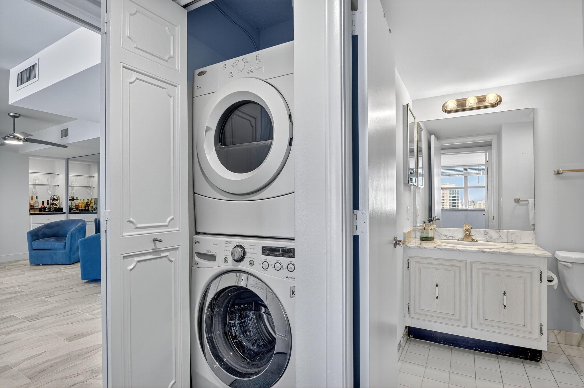 OCEANTREE CONDO - Residential