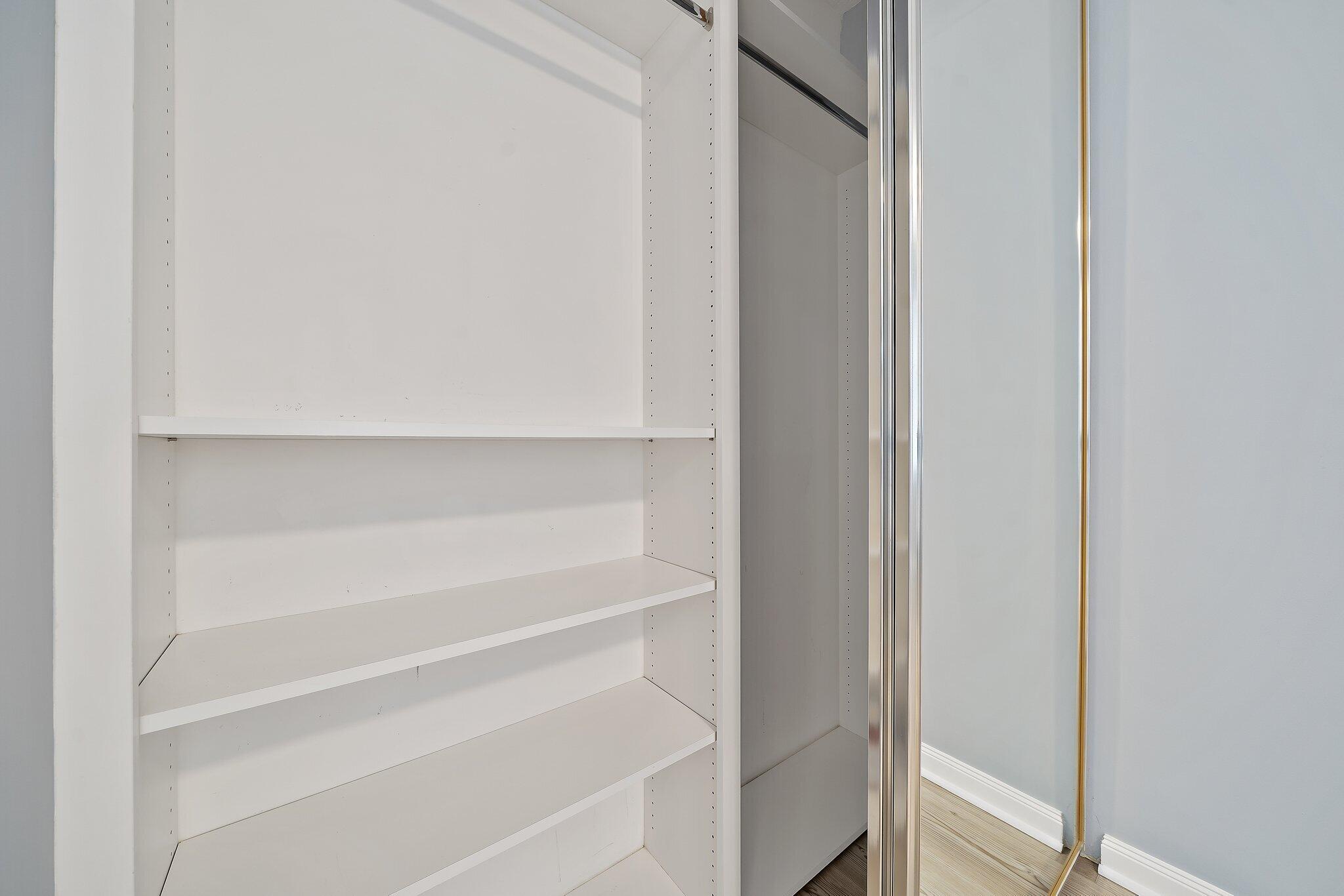 CHARLESTON COURT AT ABACO - Residential Lease