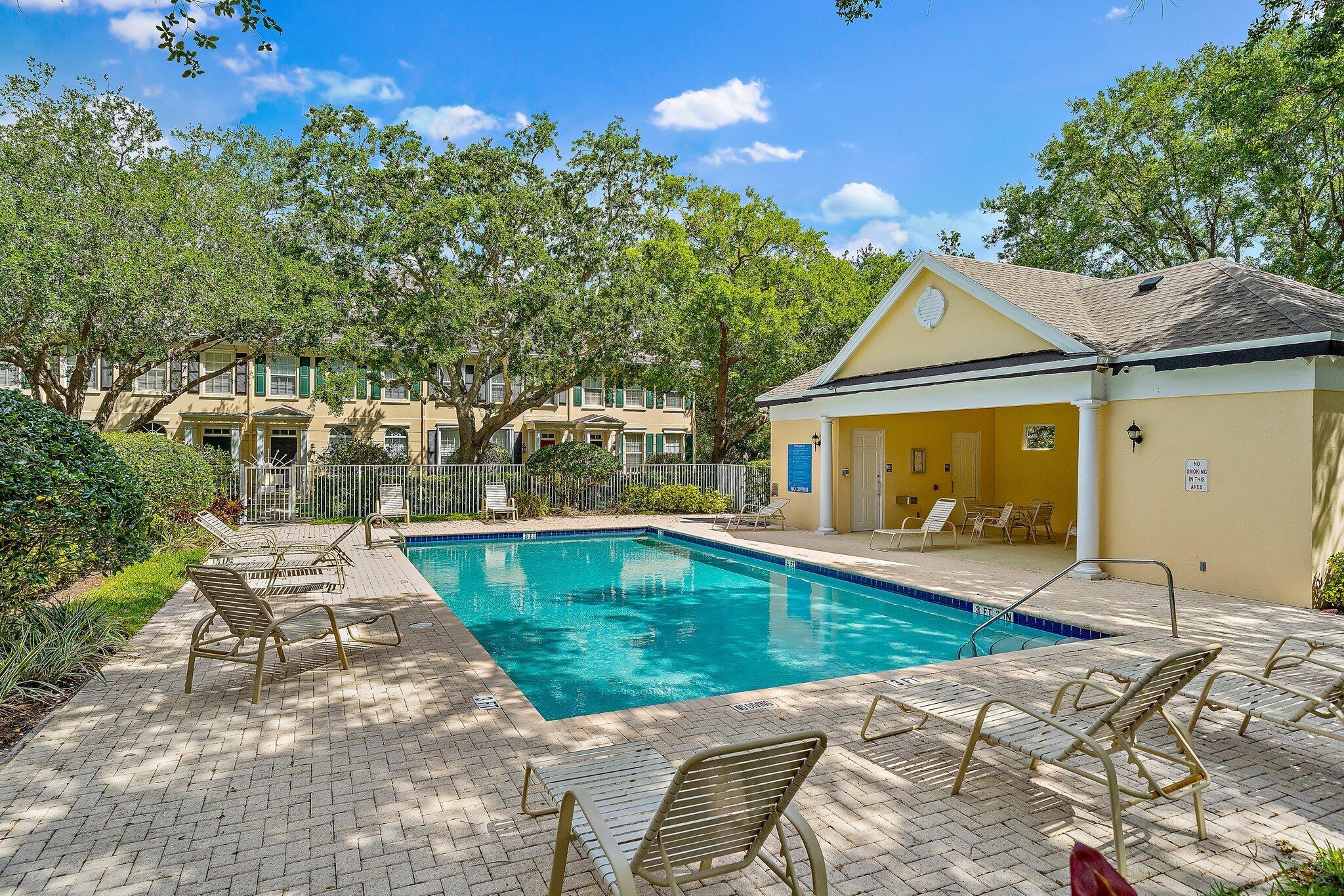 CHARLESTON COURT AT ABACO - Residential Lease