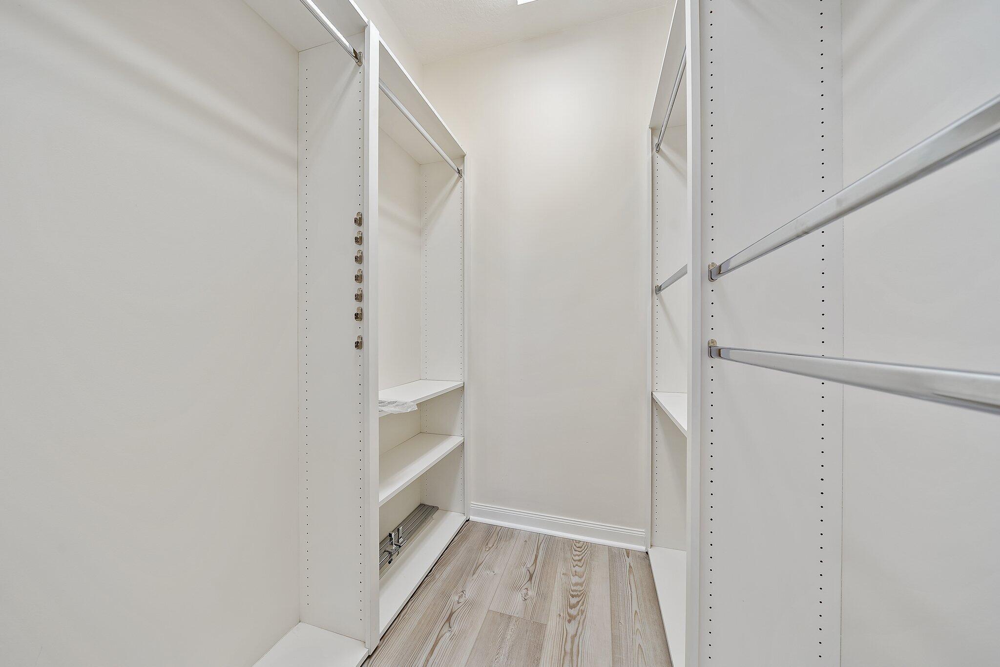 CHARLESTON COURT AT ABACO - Residential Lease