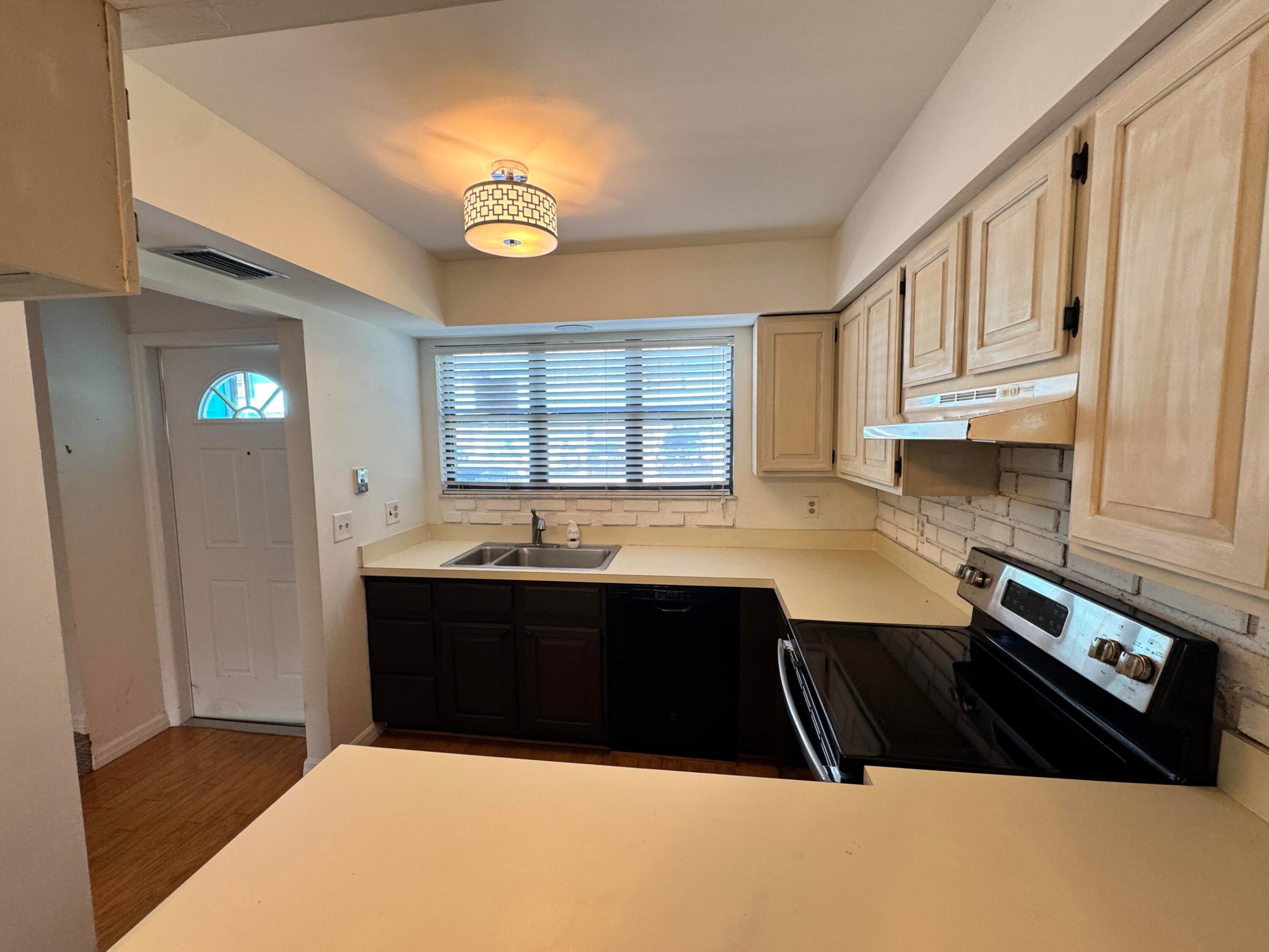 INDIAN RIVER LANDING - Residential