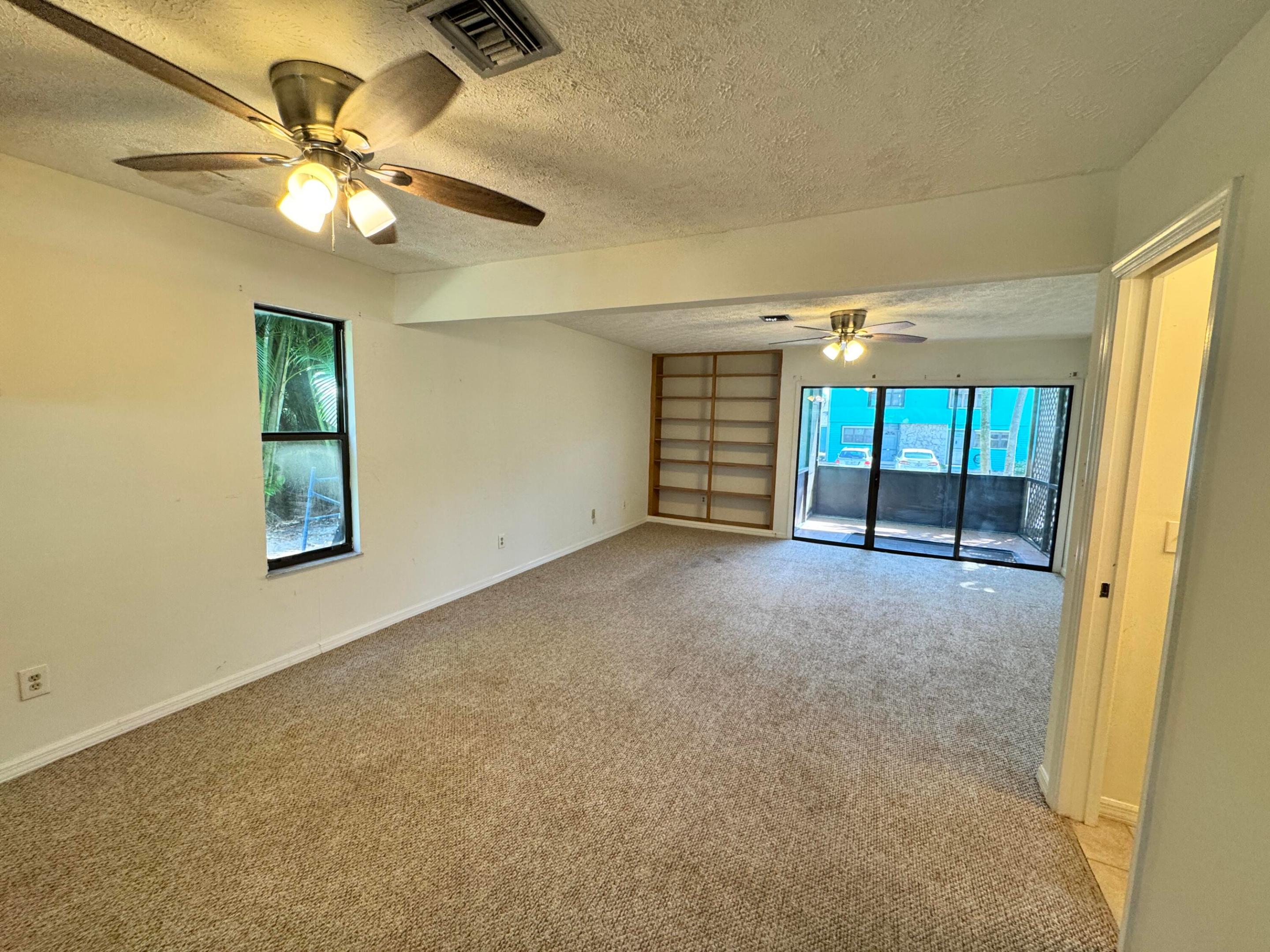 INDIAN RIVER LANDING - Residential