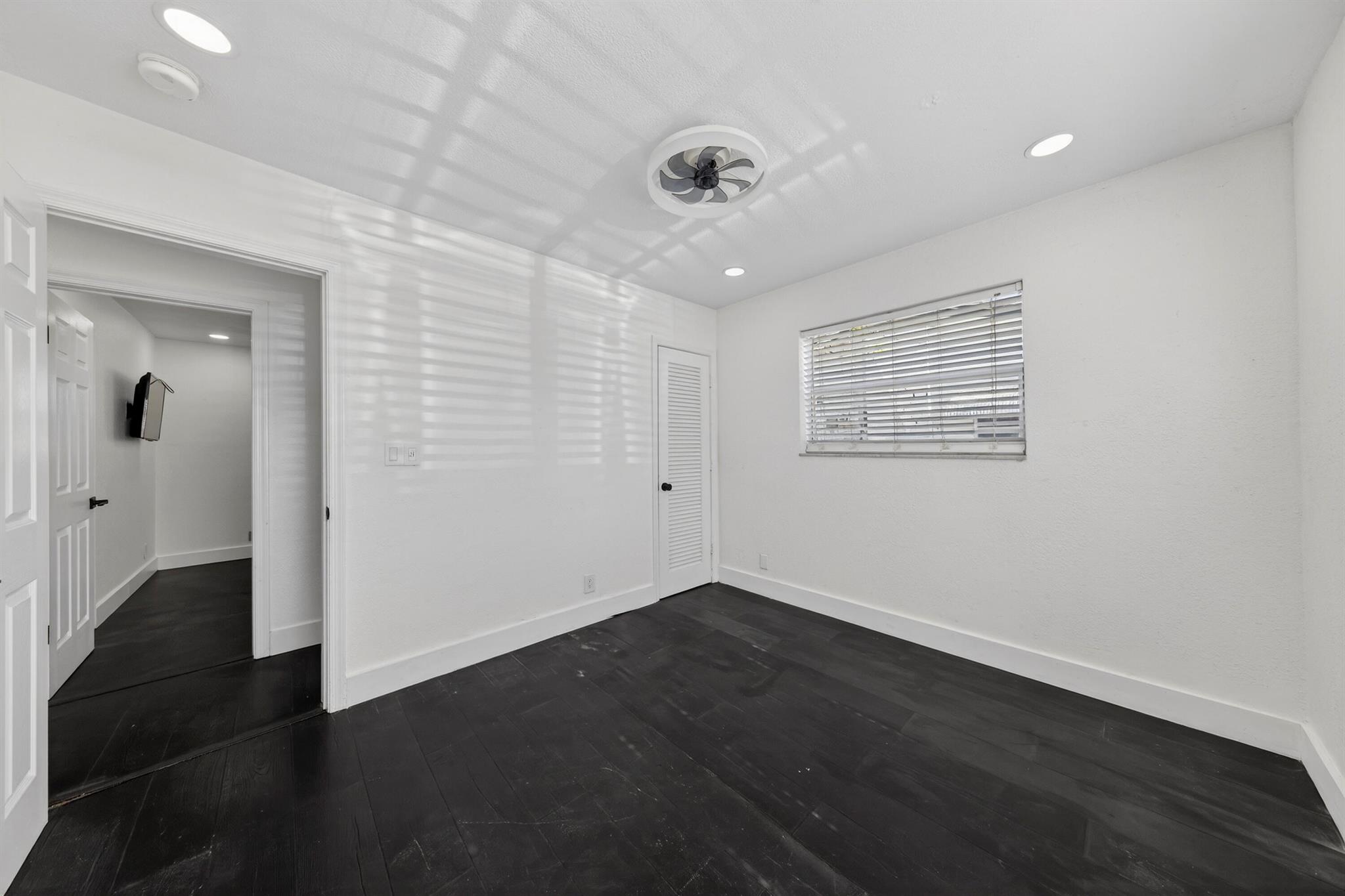 TAMARAC LAKES SECOND SEC - Residential