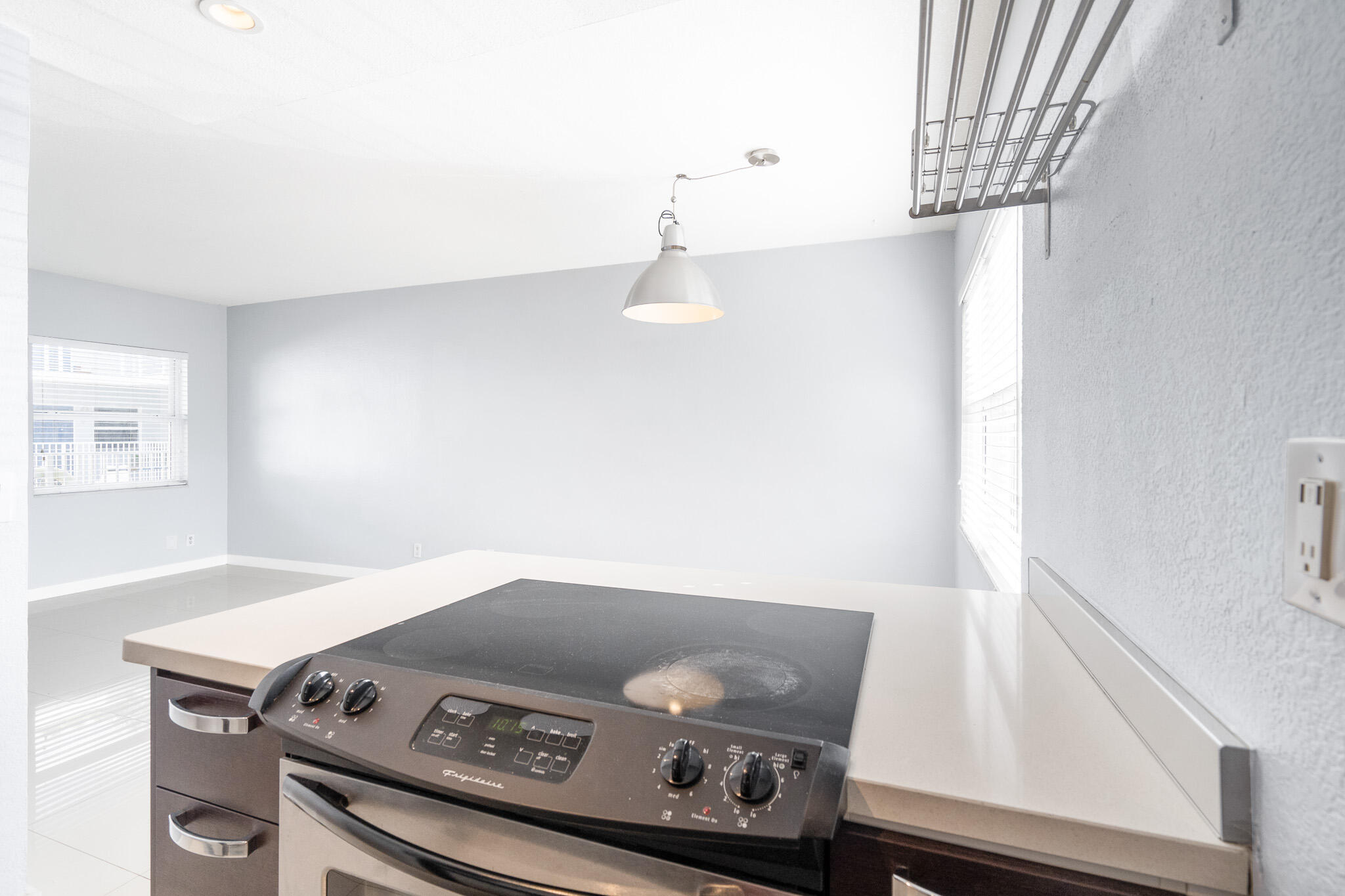 LAS OLAS PARK CORR PLAT - Residential Lease