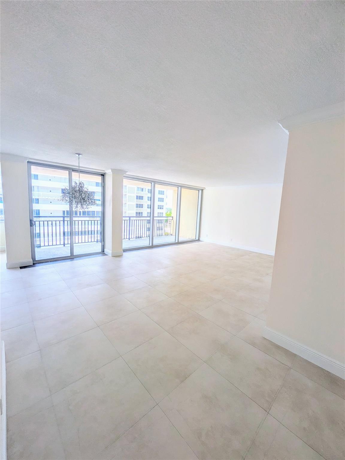 1180 S Ocean Blvd 10D