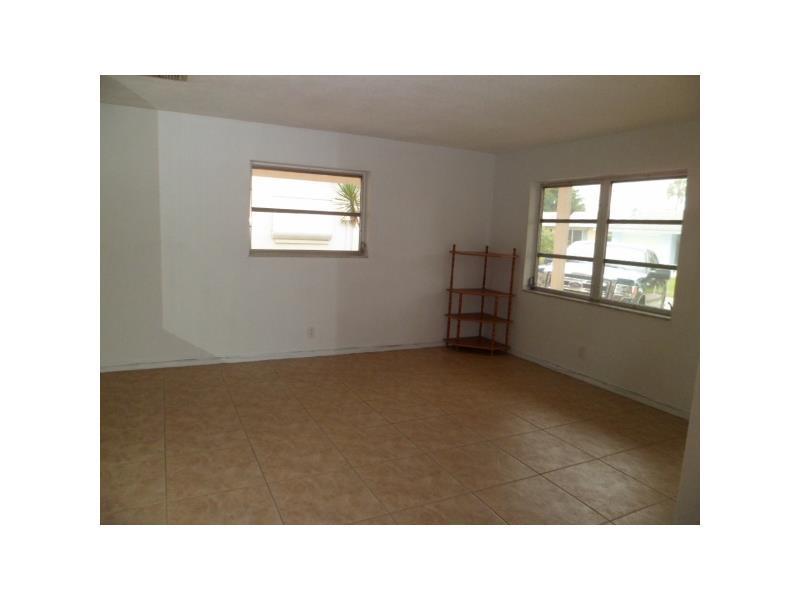 MAINLANDS OF TAMARAC LAKE - Residential