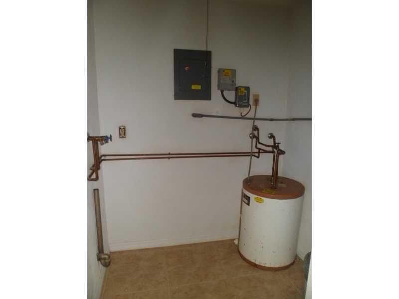 MAINLANDS OF TAMARAC LAKE - Residential