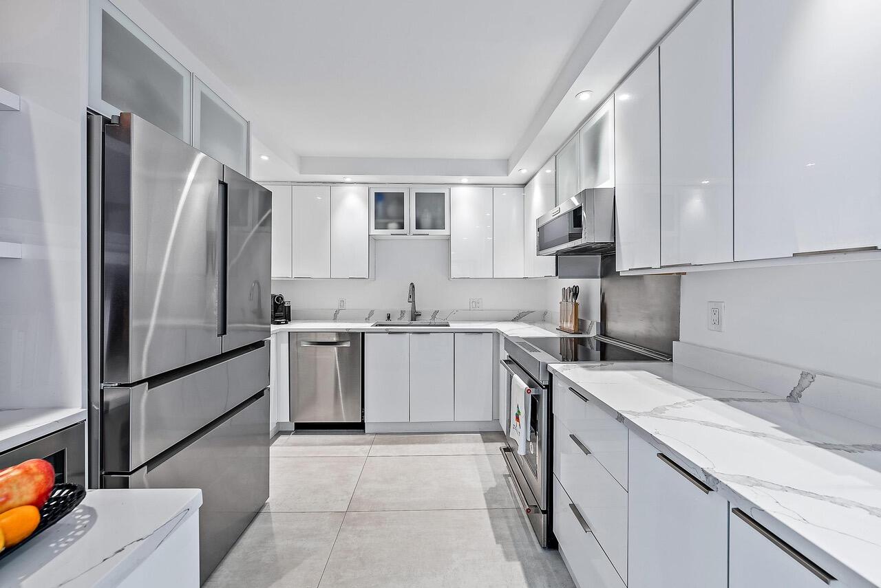 RAPALLO CONDO - Residential