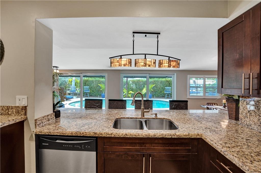 CYPRESS LAKE ESTATES - Residential