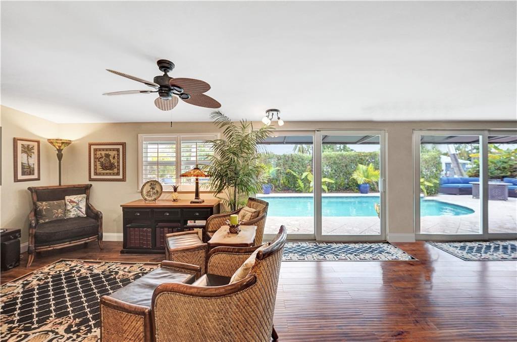 CYPRESS LAKE ESTATES - Residential