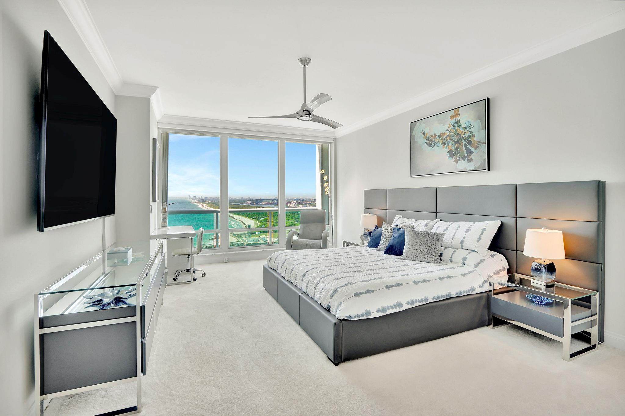 POINT OF AMERICAS - Residential