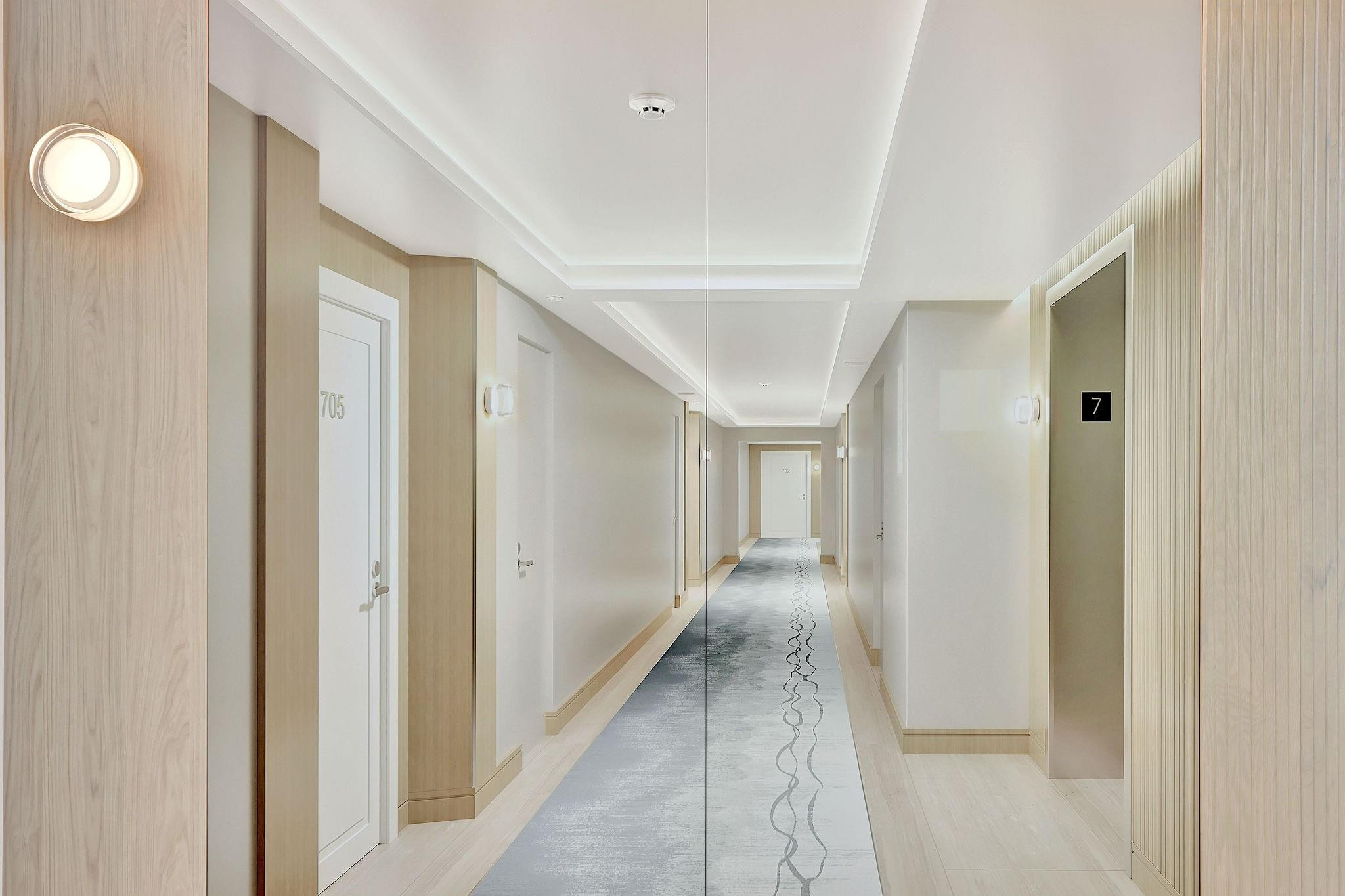 POINT OF AMERICAS - Residential