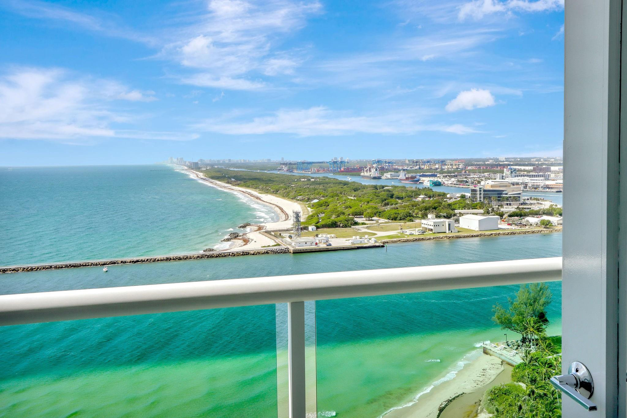 POINT OF AMERICAS - Residential