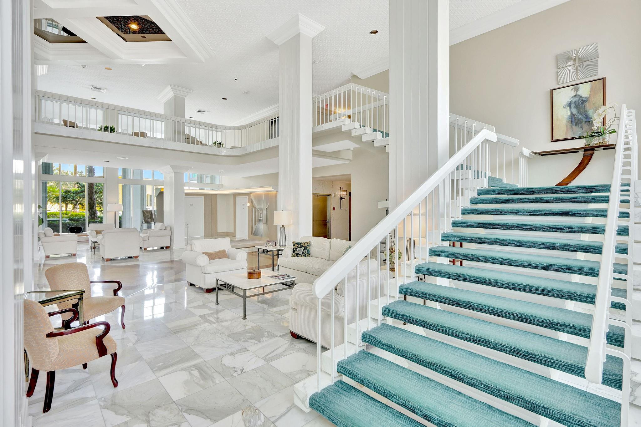 POINT OF AMERICAS - Residential