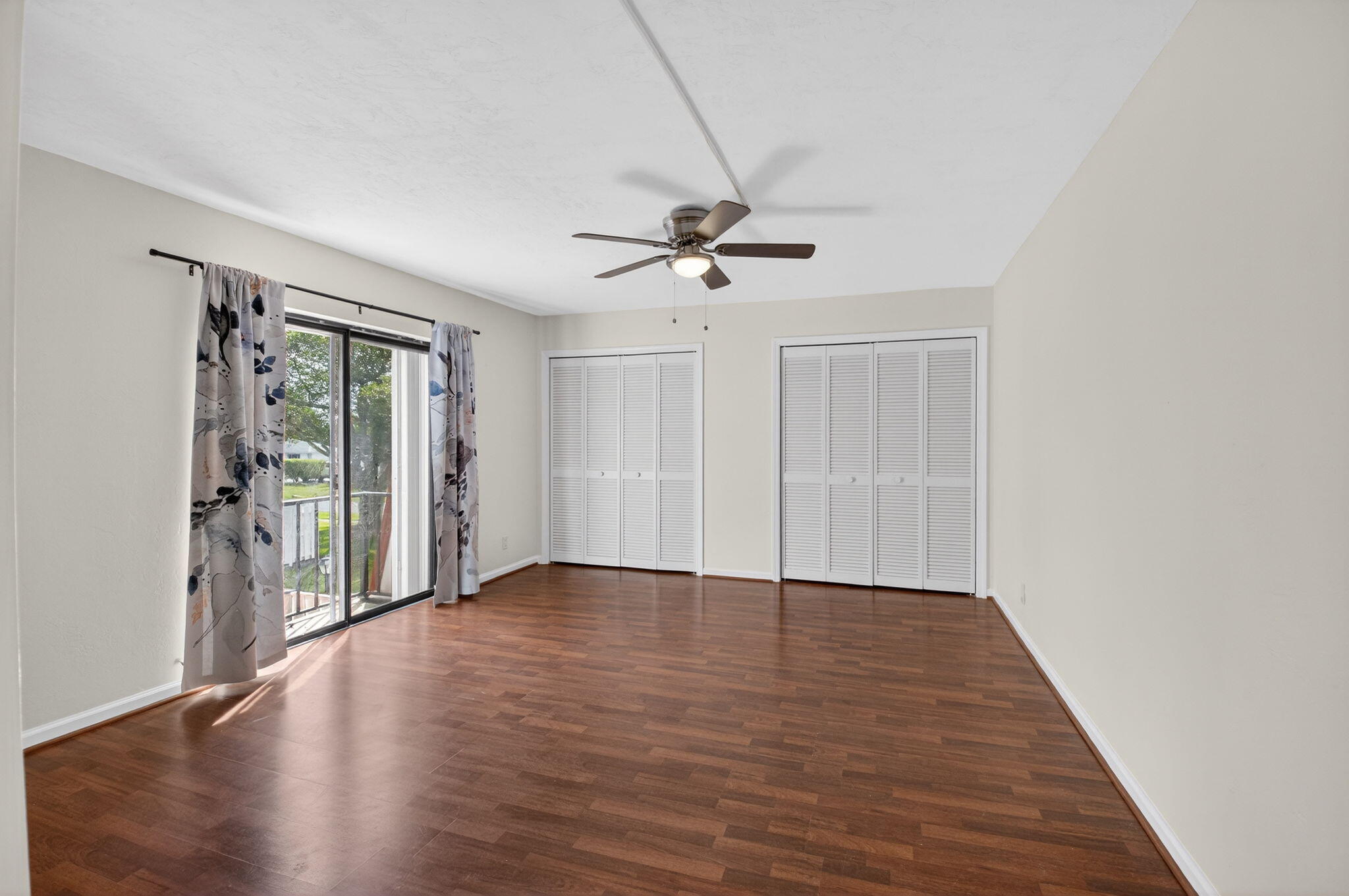 GOLFVIEW HARBOUR TOWNHOUSES - Residential