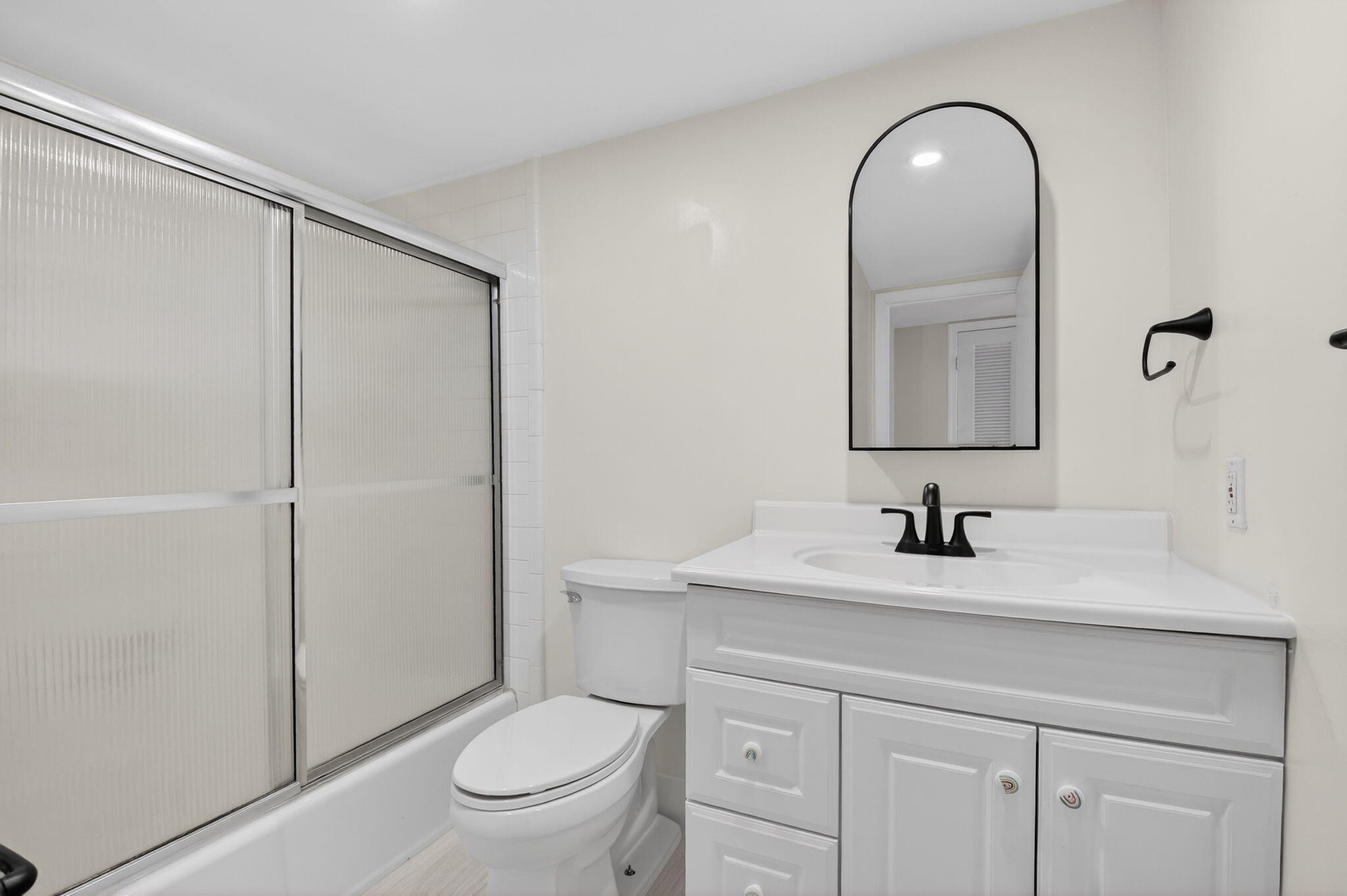 GOLFVIEW HARBOUR TOWNHOUSES - Residential